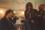 Pik - Jenz - Martine (girl) (08/10/1989 - backstage 's Hertogenbosch-gig (NLD))